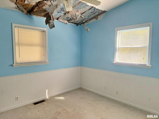 24 Adkins Street, Metropolis, IL 62960