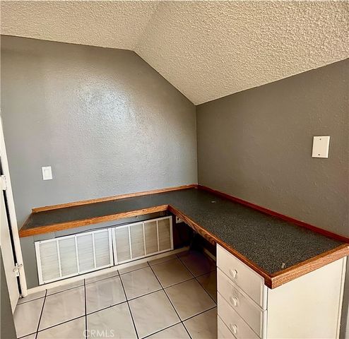 10 Bluff Point Circle, Phillips Ranch, CA 91766