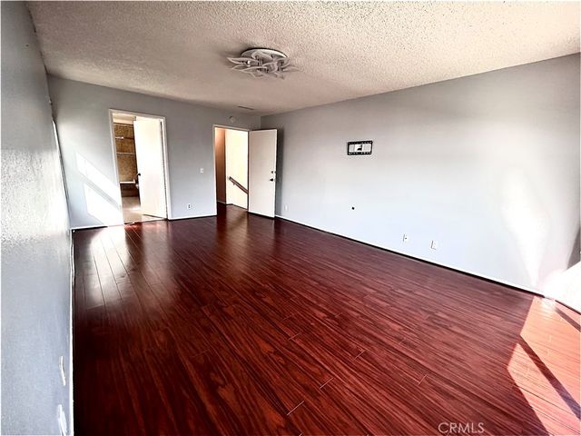 10 Bluff Point Circle, Phillips Ranch, CA 91766