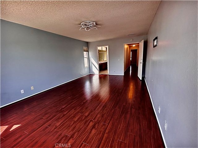 10 Bluff Point Circle, Phillips Ranch, CA 91766