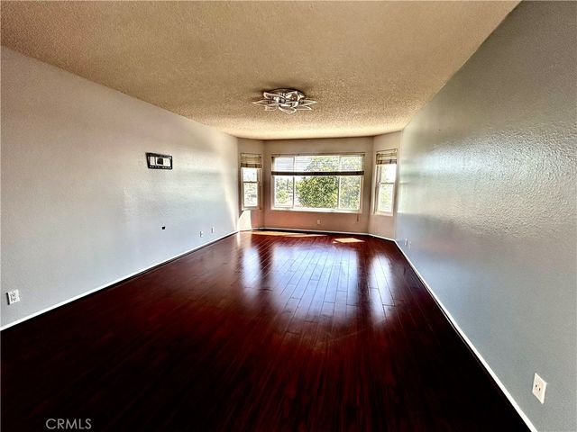 10 Bluff Point Circle, Phillips Ranch, CA 91766