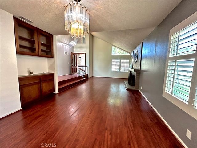 10 Bluff Point Circle, Phillips Ranch, CA 91766