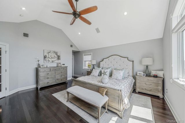 9 Sunset Lane, Patchogue, NY 11772