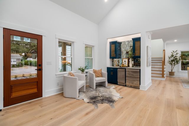 1405 Heather Drive, Mount Pleasant, SC 29464