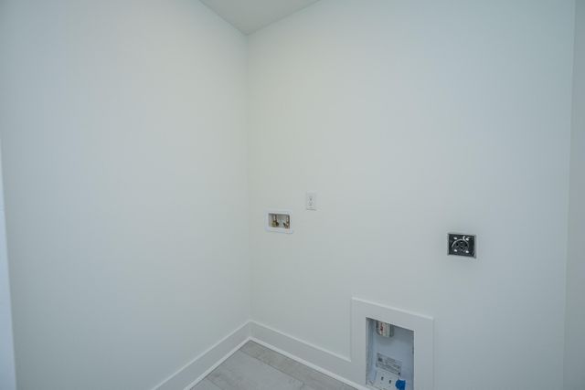 1405 Heather Drive, Mount Pleasant, SC 29464