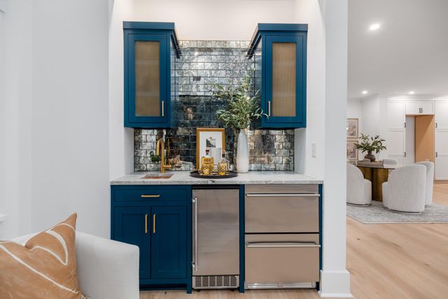 1405 Heather Drive, Mount Pleasant, SC 29464