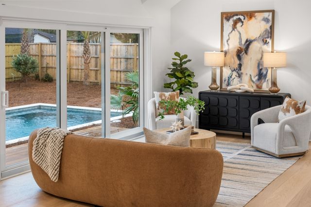 1405 Heather Drive, Mount Pleasant, SC 29464