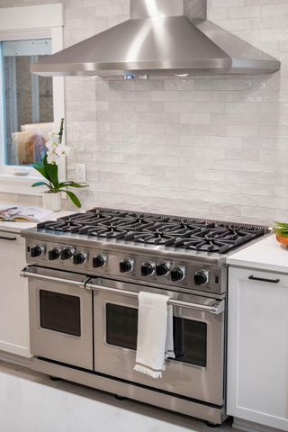 1405 Heather Drive, Mount Pleasant, SC 29464