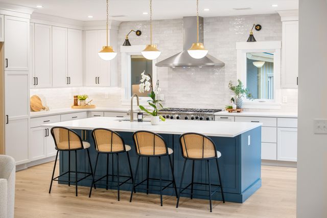 1405 Heather Drive, Mount Pleasant, SC 29464