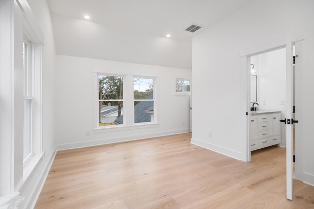 1405 Heather Drive, Mount Pleasant, SC 29464