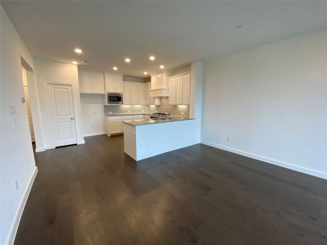 2721 Vista Park Lane, Lewisville, TX 75067