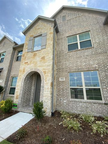 2721 Vista Park Lane, Lewisville, TX 75067