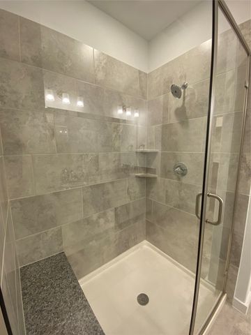 2721 Vista Park Lane, Lewisville, TX 75067