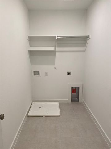 2721 Vista Park Lane, Lewisville, TX 75067