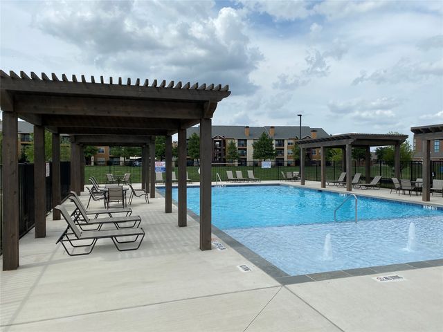 2721 Vista Park Lane, Lewisville, TX 75067