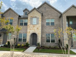 2721 Vista Park Lane, Lewisville, TX 75067
