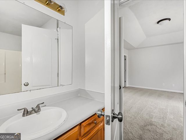 5781 Creekside Drive, Rex, GA 30273