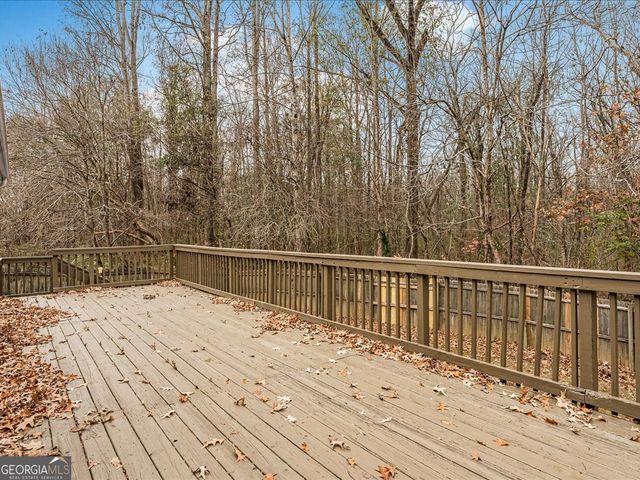 5781 Creekside Drive, Rex, GA 30273