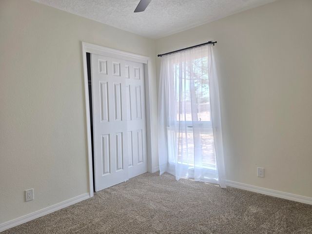 1621 37th Street SE, Rio Rancho, NM 87124
