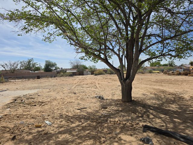 1621 37th Street SE, Rio Rancho, NM 87124