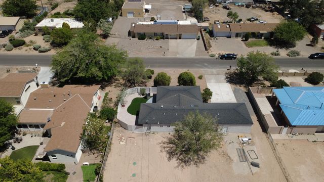 1621 37th Street SE, Rio Rancho, NM 87124