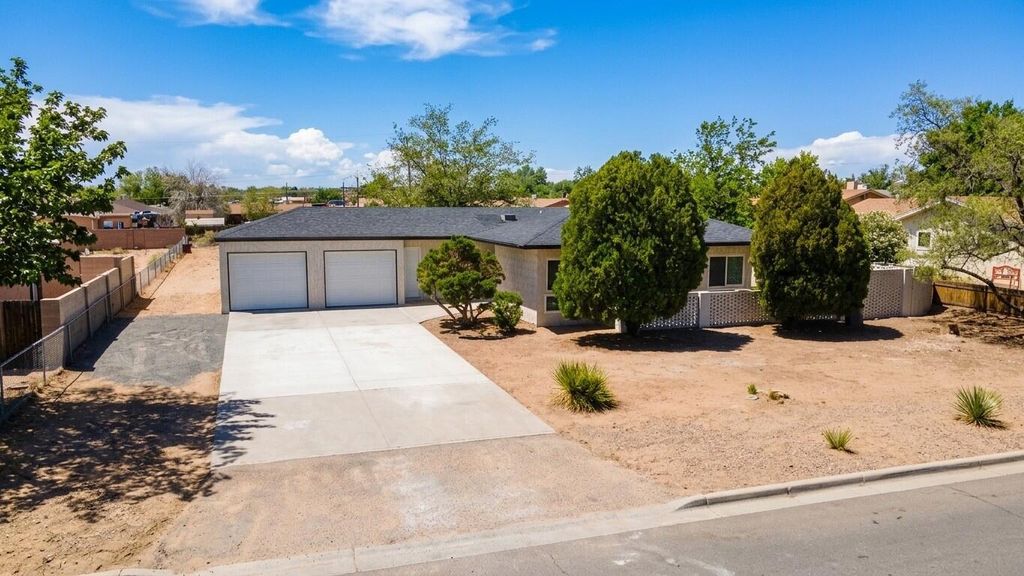 1621 37th Street SE, Rio Rancho, NM 87124