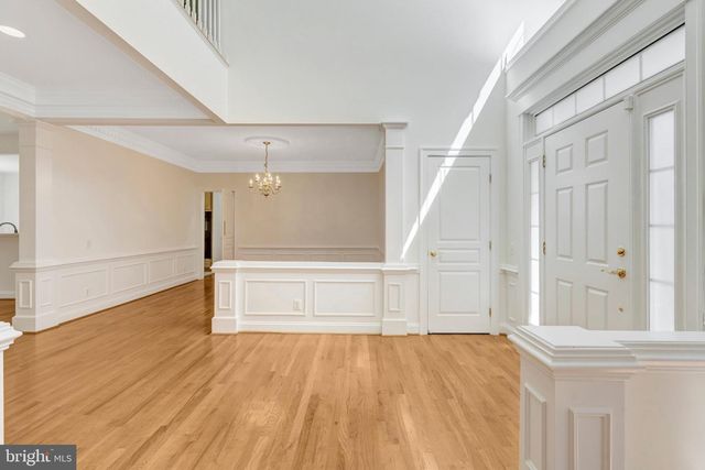 5257 WINTER VIEW DR, Alexandria, VA 22312