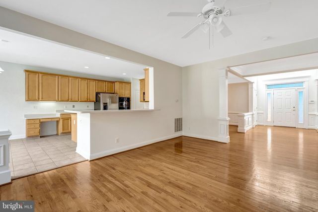 5257 WINTER VIEW DR, Alexandria, VA 22312