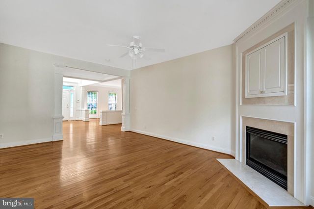 5257 WINTER VIEW DR, Alexandria, VA 22312