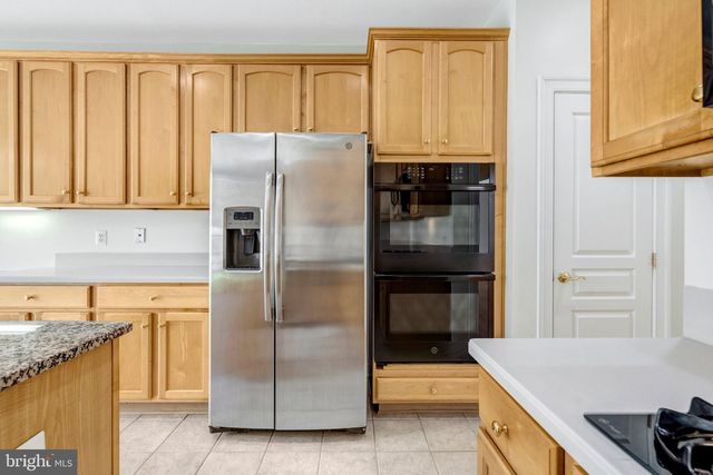 5257 WINTER VIEW DR, Alexandria, VA 22312