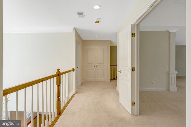 5257 WINTER VIEW DR, Alexandria, VA 22312