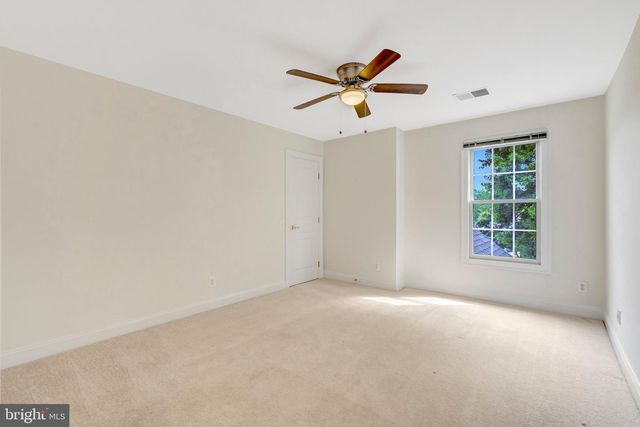 5257 WINTER VIEW DR, Alexandria, VA 22312