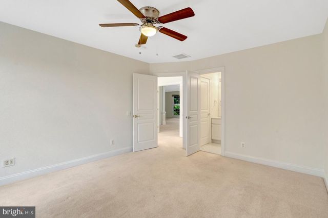 5257 WINTER VIEW DR, Alexandria, VA 22312