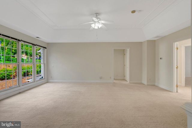 5257 WINTER VIEW DR, Alexandria, VA 22312