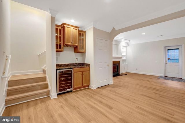 5257 WINTER VIEW DR, Alexandria, VA 22312