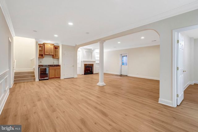 5257 WINTER VIEW DR, Alexandria, VA 22312