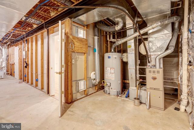 5257 WINTER VIEW DR, Alexandria, VA 22312