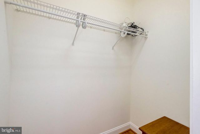5257 WINTER VIEW DR, Alexandria, VA 22312