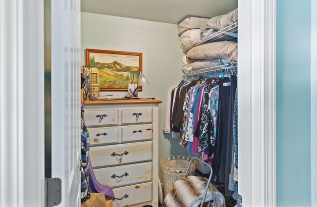 404 Lindilu Lane, Cave Junction, OR 97523