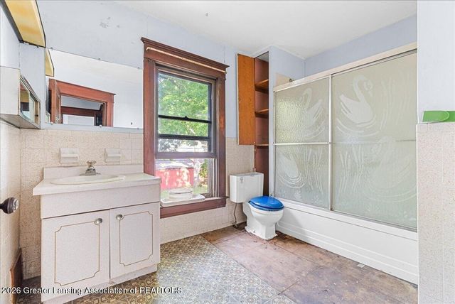 208 N Hosmer Street, Lansing, MI 48912