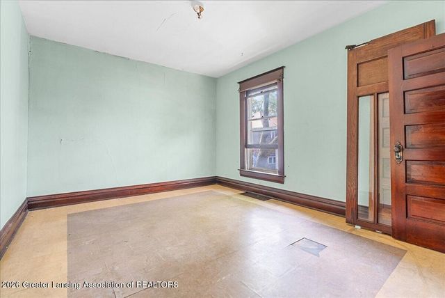 208 N Hosmer Street, Lansing, MI 48912