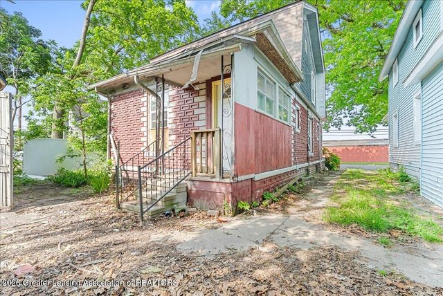 208 N Hosmer Street, Lansing, MI 48912