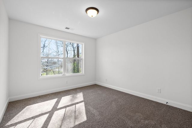 681 S Forest Brook Court, Clarksville, TN 37042