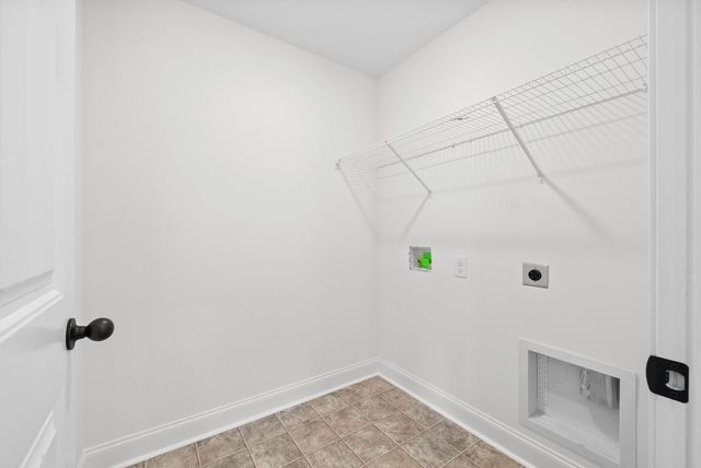681 S Forest Brook Court, Clarksville, TN 37042