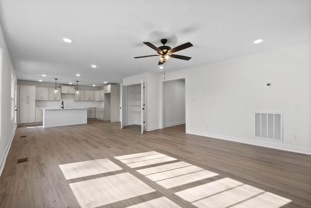 681 S Forest Brook Court, Clarksville, TN 37042