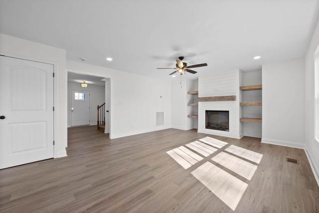 681 S Forest Brook Court, Clarksville, TN 37042