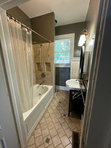 82 Nightingale Street, Barnwell, SC 29812