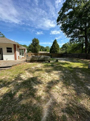 82 Nightingale Street, Barnwell, SC 29812