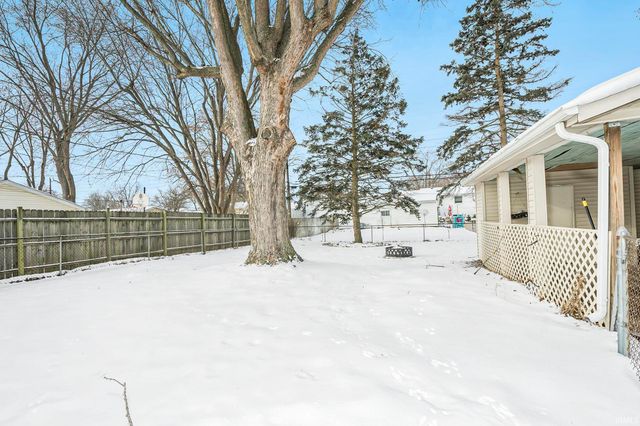 1801 Winston Drive, South Bend, IN 46635