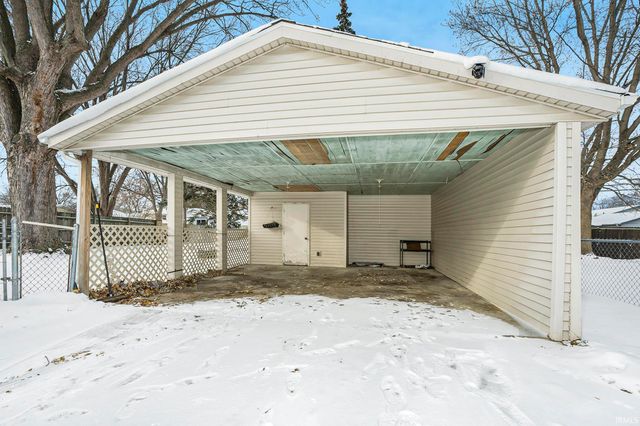 1801 Winston Drive, South Bend, IN 46635